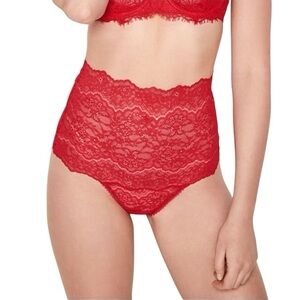 2019 Victoria's Secret Red Lace High-Waisted Thong Panties Size Medium NWT